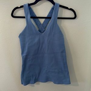 Alo workout tank. Size M